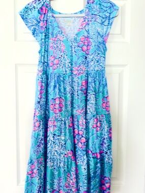Lilly Pulitzer Teal Floral V-Neck Maxi Dress with Pink Accents